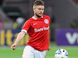 Técnico do Inter enaltece atuação de Sasha