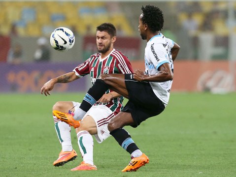 Cristovão entende reação de Sobis à substituição