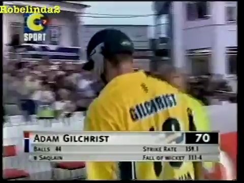 Saqlain Mushtaq MAGIC vs Adam Gilchrist 2001
