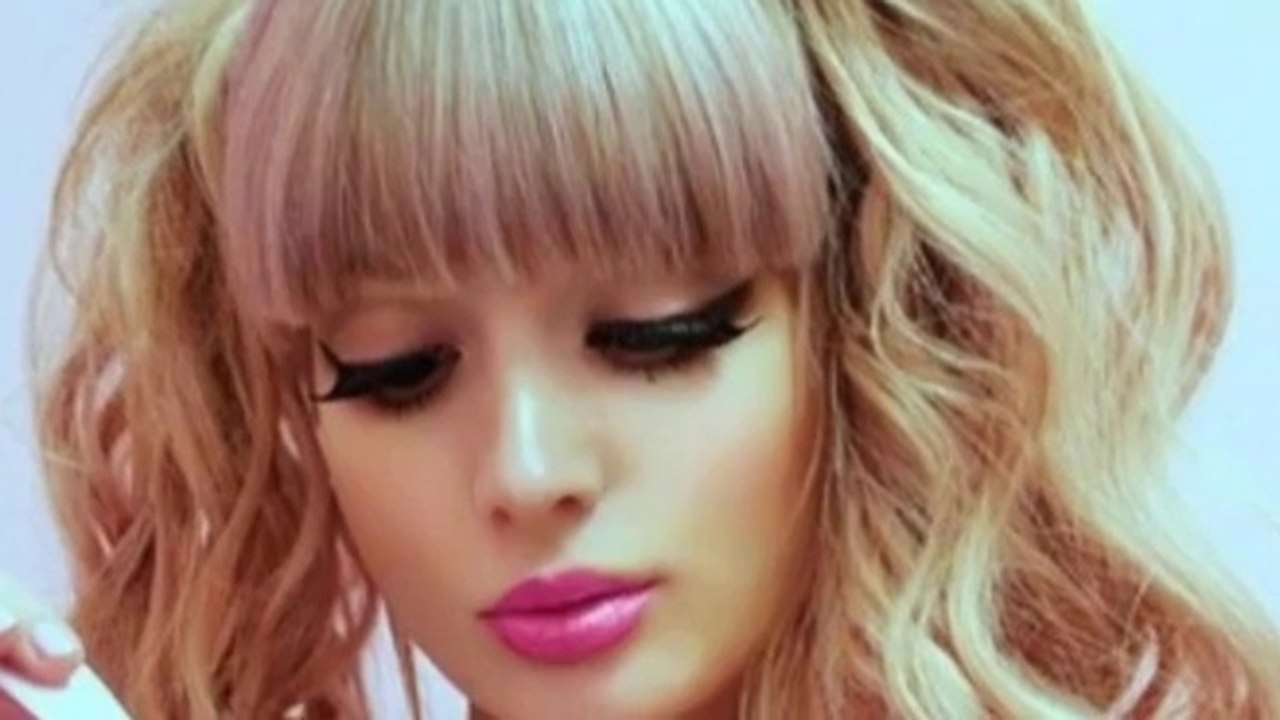 AQUA BARBIE GIRL