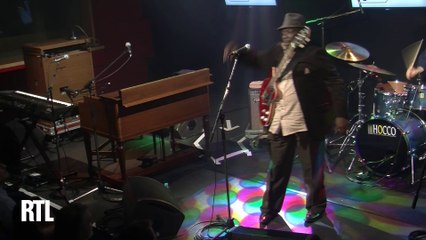 Скачать видео: Lucky Peterson - 13/14 - Them changes en live intégrale sur RTL