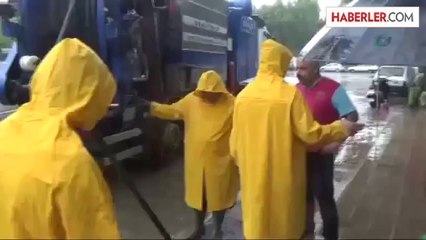 Hatay'da Sağanak Hayatı Olumsuz Etkiledi