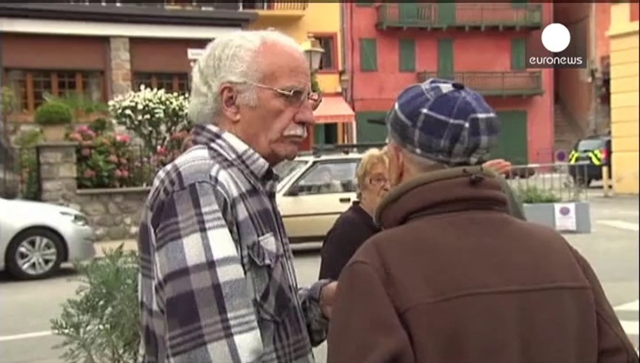 Hollande: folytatjuk a terrorizmus elleni harcot