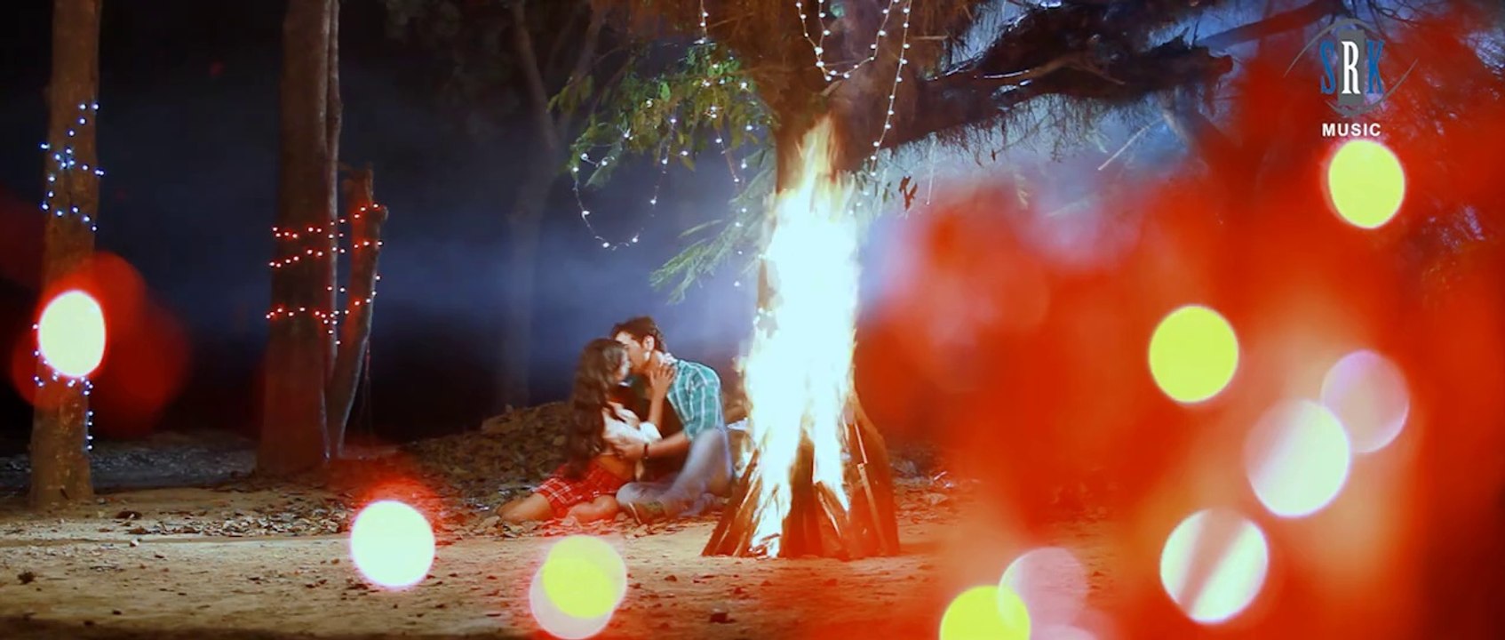 Dheere Se Chumma Le La