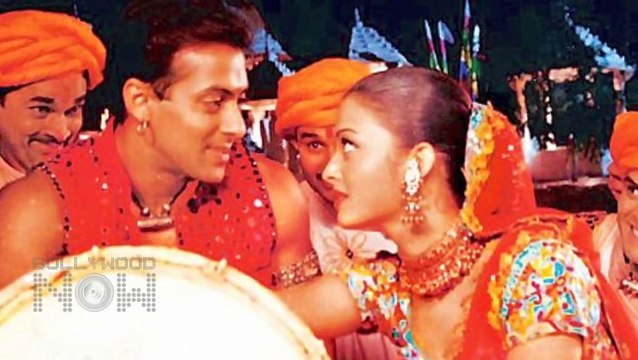 Salman Khan And Aishwarya Rai Dance To Dholi Taro Dhol Baaje - NAVRATRI 2014