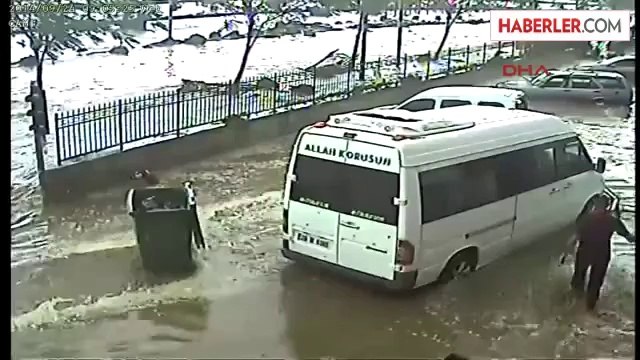 Giresun'da Fırtınanın Yaraları Sarılıyor Ek Selin Geliş Anı İtfaiye Kamerasında