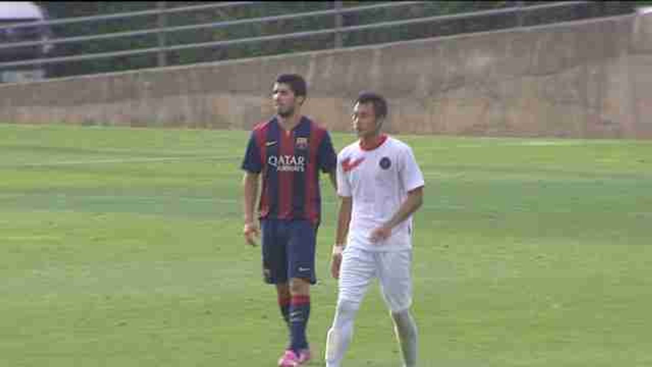 Suárez scores for the first time in friendly match against Indonesia