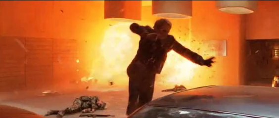 Quantum of Solace - Official Trailer (VOST)