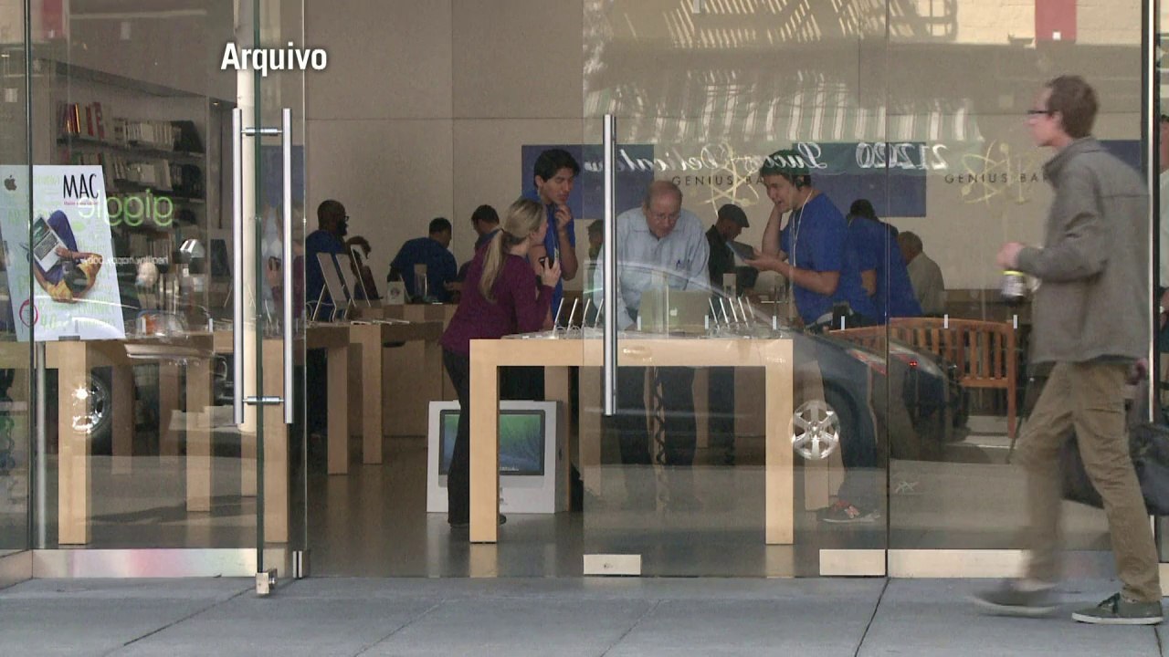 Apple admite falhas em novo software do iPhone