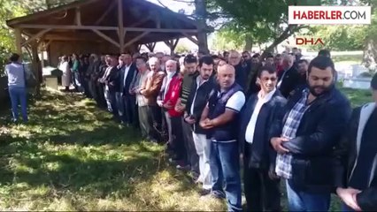 Bolu'da Kazada Ölen Genç Kız Toprağa Verildi