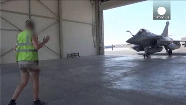 La coalition internationale poursuit ses raids aériens contre les positions djihadistes