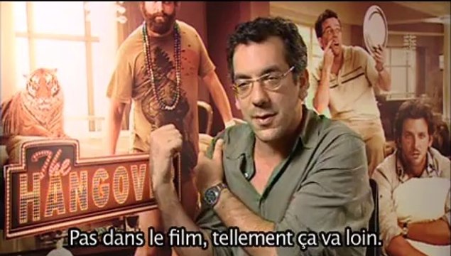 Very Bad Trip - Questions lendemain de cuites au casting du film (VOSTF)