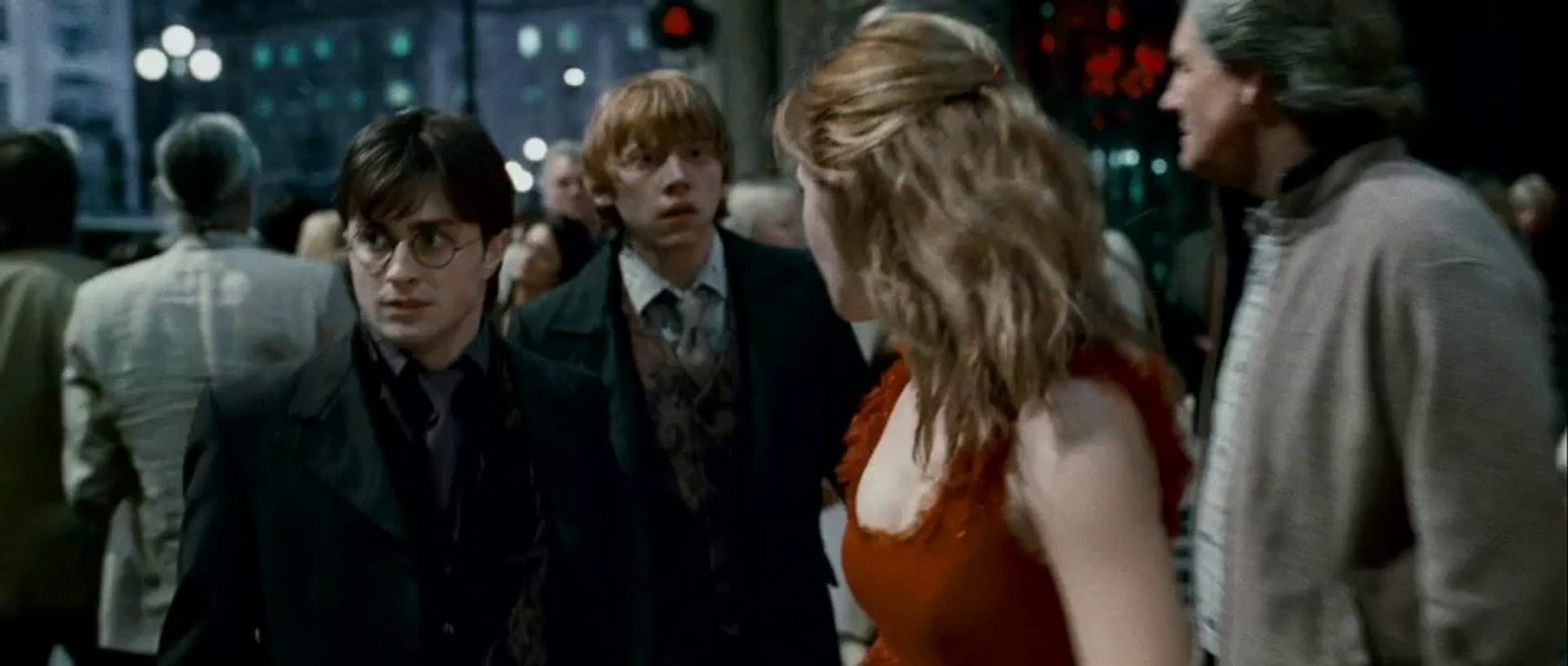 Harry Potter et les Reliques de la Mort (partie 1) - Bande-annonce (VOST)