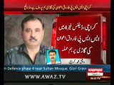 SSP Farooq Awaz severely injured & 3 Shaheed in a suicide attack in Karachi Defence