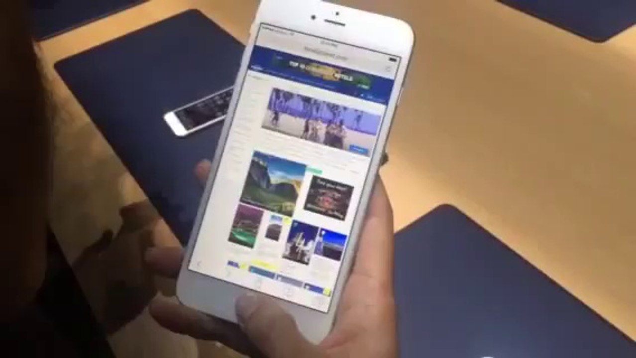iPhone 6 feature for one handed use.