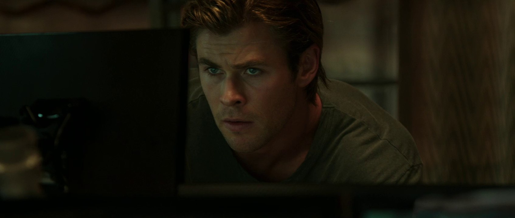 BLACKHAT: AMEAÇA NA REDE - Trailer Legendado