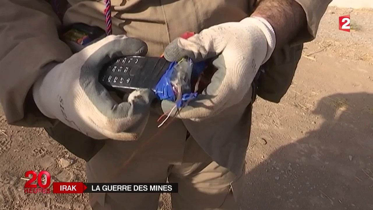 Irak : les démineurs kurdes face aux pièges des jihadistes de l'Etat islamique