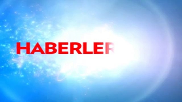 Freni Patlayan Tır, Otobüs Durağına Çarptı