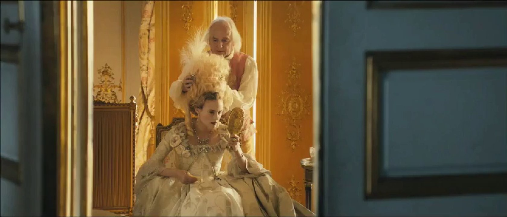 Les Adieux à la Reine - Bande-annonce