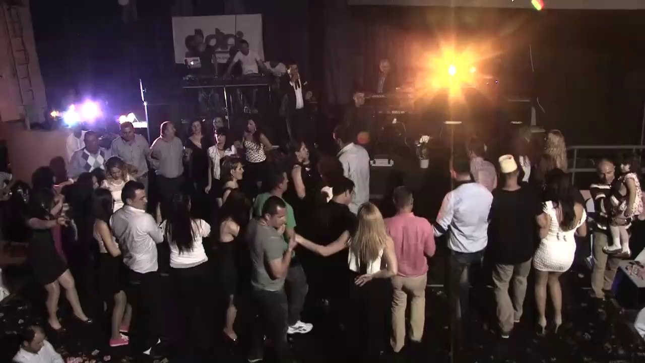 Gezim Nika live 30Prill 2014 Athine others