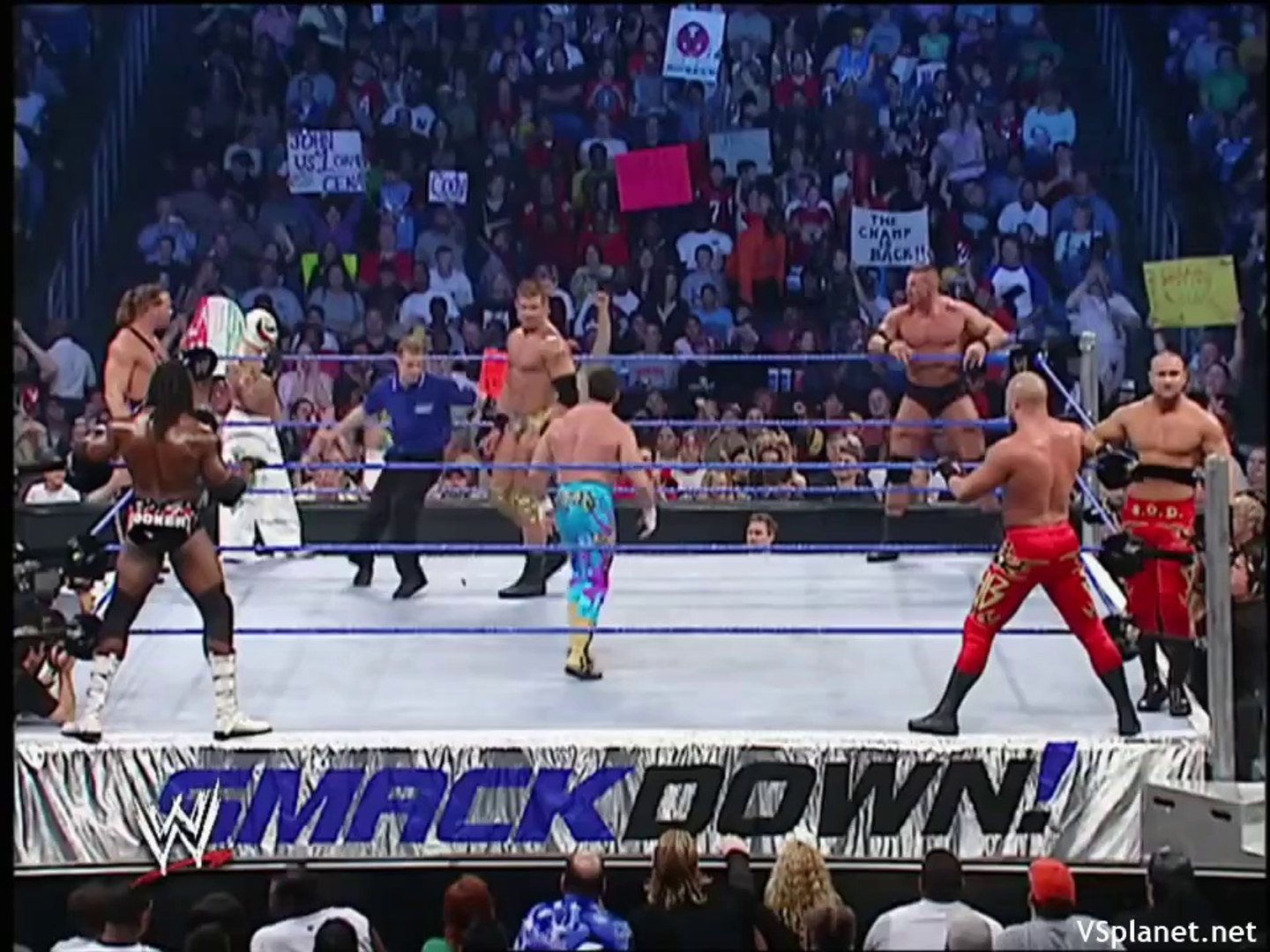 RVD & Rey Mysterio vs Eddie Guerrero & Booker T vs Reigns & Jindrak vs Bashams Smackdown