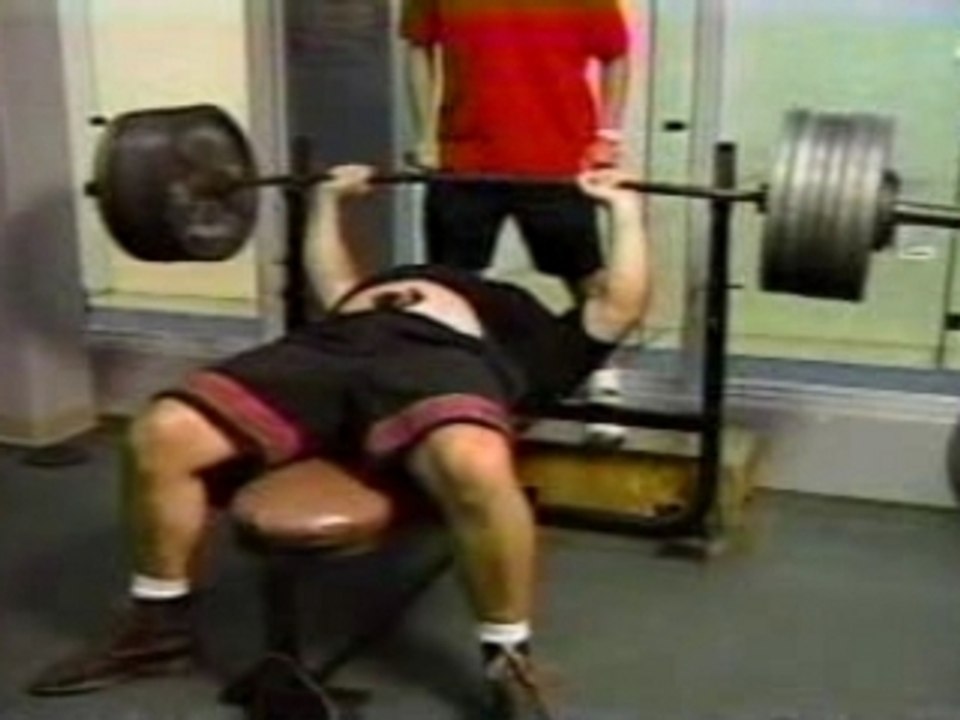 Tank Abbott-600 lb bench press