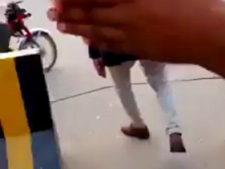 Imran Khan Worker Blasted On Mohammad Junaid 'Geo's Michael Jackson'