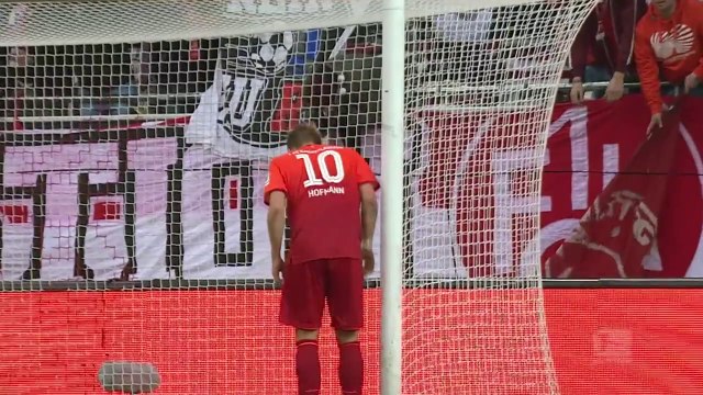 Unbelievable Fail during soccer game - Worst player ever missed a very easy goal!