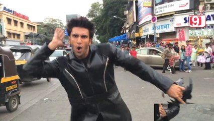 Ranveer Singh Dances On Street | Bang Bang Dare