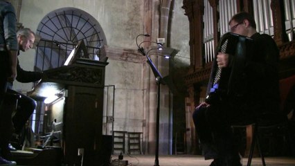 Haendel - Concerto for organ op.4 n°4 - final (JL Thomas, organ & Ph. Borecek, accordion)