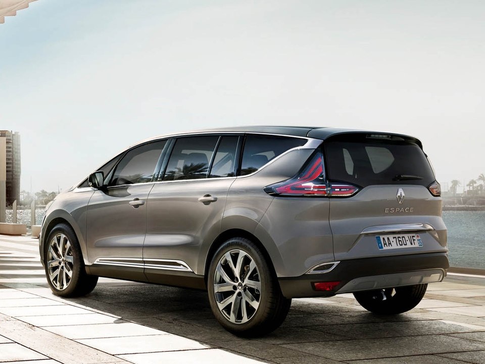 Renault Espace: SUV dehors, monospace dedans ?