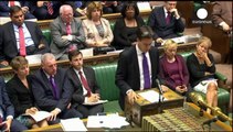 جنگنده های بریتانیا مترصد چراغ سبز پارلمان