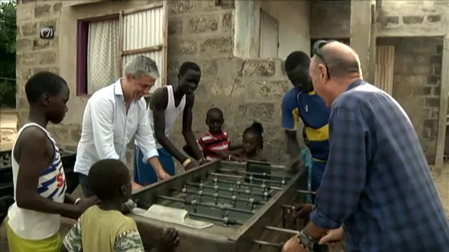 TV3 - Diumenge, 22.35, a TV3 - Lluís Llach, a El convidat