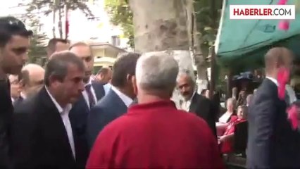 Abdullah Gül Cuma Namazını Emirgan'da Kıldı