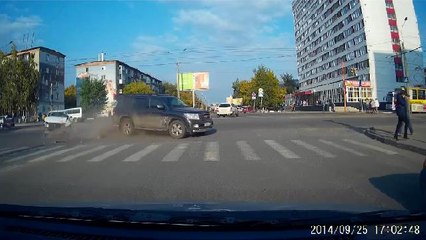 Compilation d'accident de voiture n°118 + Bonus / Car crash compilation #118