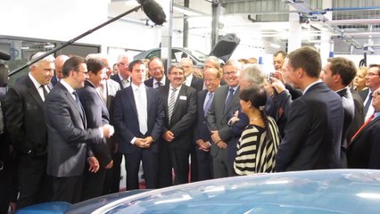 Arras : visite de Manuel Valls au centre de formation des apprentis