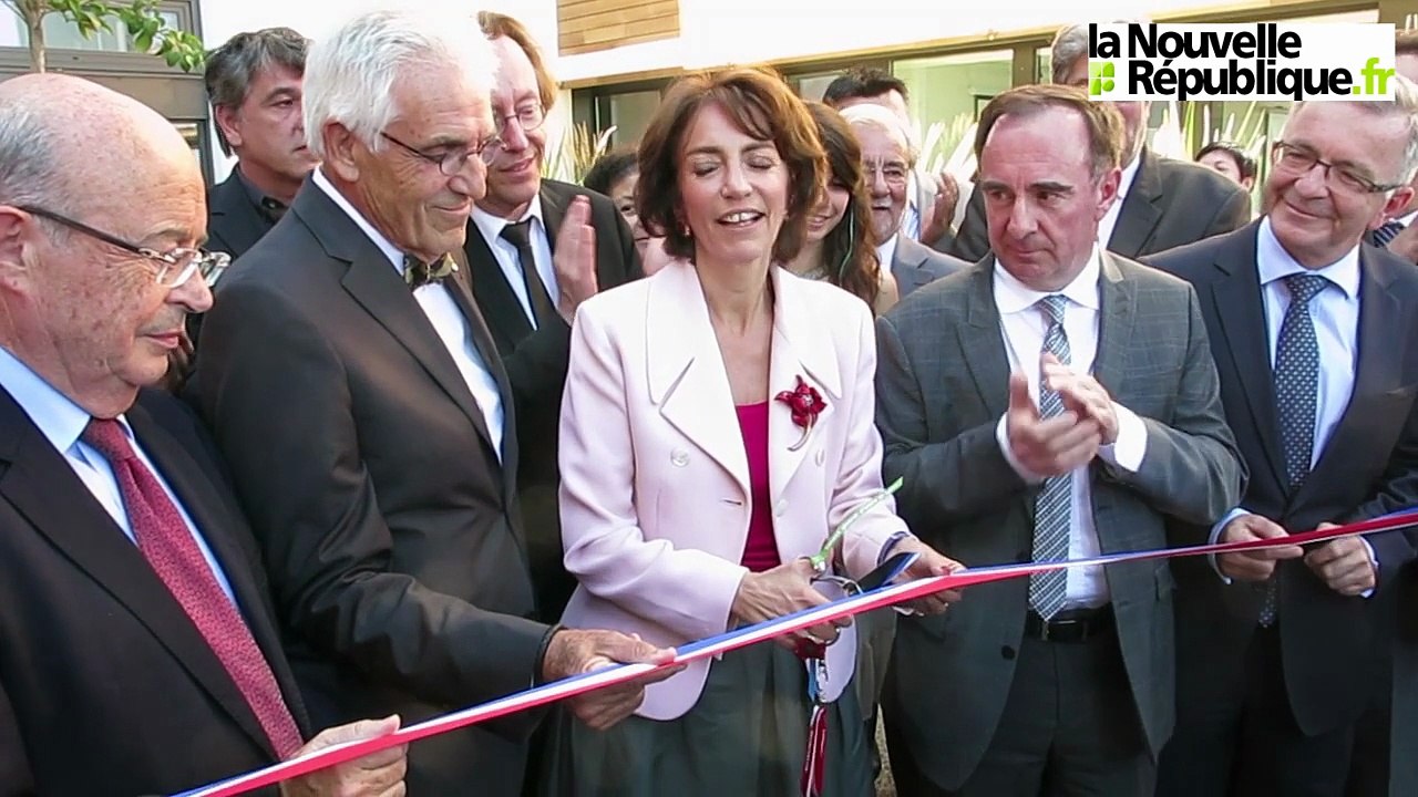 VIDEO. Chambray-lès-Tours : Marisol Touraine inaugure l'Institut de formation de la Croix-Rouge