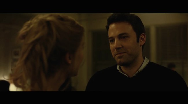 Ben Affleck, Rosamund Pike Meet in GONE GIRL Clip ('Who Are You?')