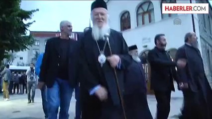 Bartholomeos, Kızlar Manastırı'nı Gezdi