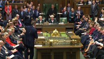 Reino Unido aprova ataques no Iraque