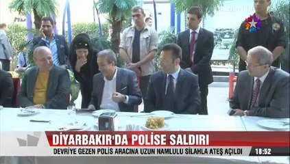 Diyarbakır'da devriye gezen polis araçları saldırıya uğradı