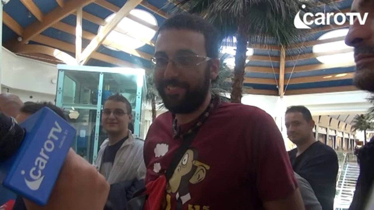 Icaro Tv. Anche a Rimini tutti in fila per il nuovo IPhone