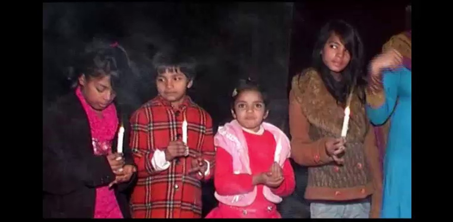 Jagmag Kardi Sohni Lagdi (Rozeena Tariq)