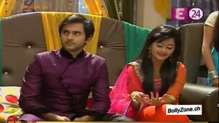Avni Ki Mehendi Ceremony!! - Aur Pyaar Ho Gaya - 27th Sep 2014