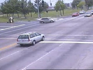 Feu rouge grillé = Accident