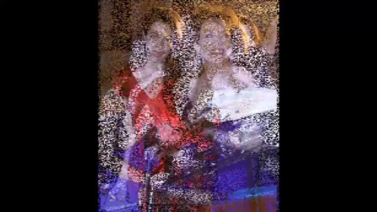 Amal Alamuddin stuns in a scarlet gown as she joins family and friends for dinner before marrying-1