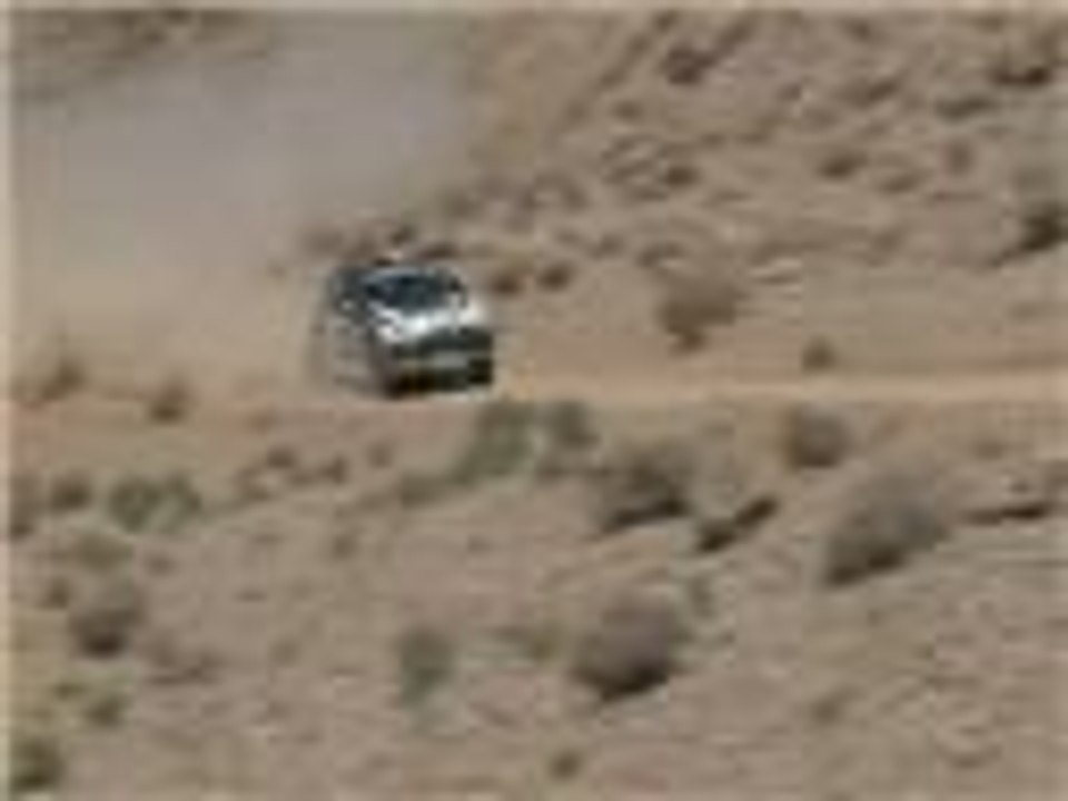 توقف منافسات رالي شيراز الإيراني