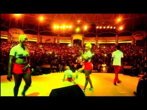 Serge Beynaud - Concert au Palais de la Culture d'Abidjan