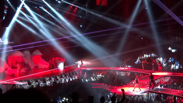 Lady Gaga live @ Sportpaleis Antwerp 2014 - Interlude - 23.09.2014