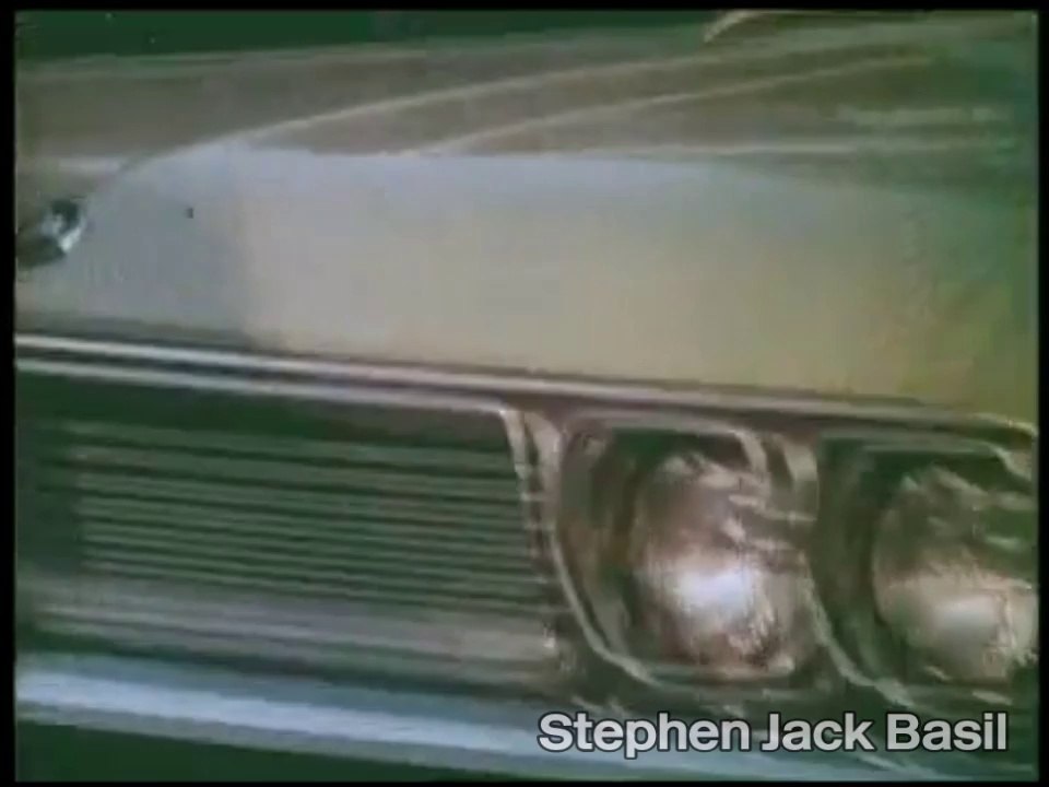 1980s Public Information Film - Keep Your Distance